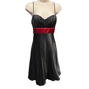 Vintage Y2K B Darlin Womens Black and Red Satin spaghetti strap dress tulle 7/8